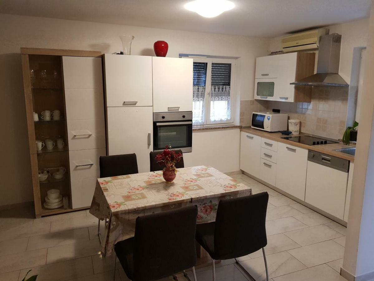 Izola City Center Apartment المظهر الخارجي الصورة